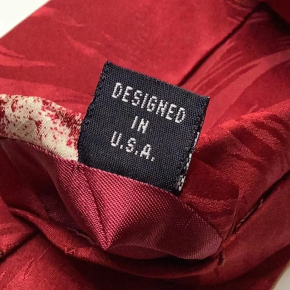 “The Joy Of Running” by Terry Rose 100% Silk Tie - Picture 8 of 8